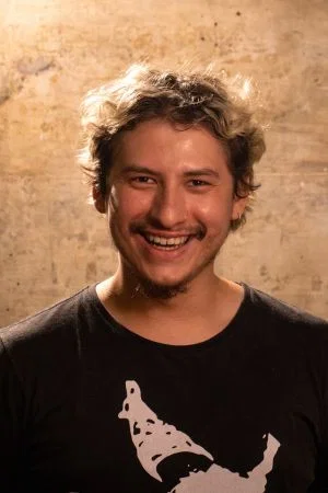 Photo of Lucas Valesi from the Latest Netflix gallery