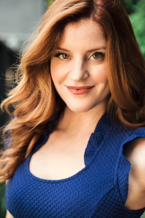 Elizabeth Bond photo