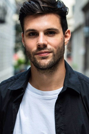 Photo of Arthur Bussières Gallant from the Latest Netflix gallery