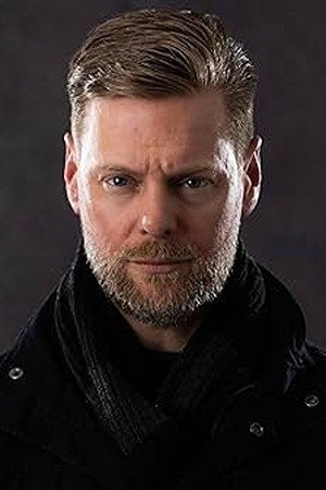 Photo of Jay Nabb from the Latest Netflix gallery