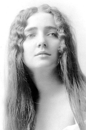 Photo of Edith Luckett from the Latest Netflix gallery
