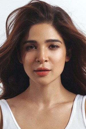 Ayesha Omar photo