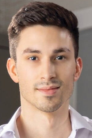 Photo of Kane Fox from the Latest Netflix gallery