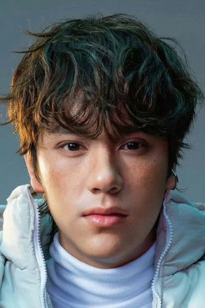 Korapat Kirdpan photo