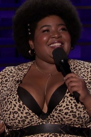 Dulcé Sloan photo