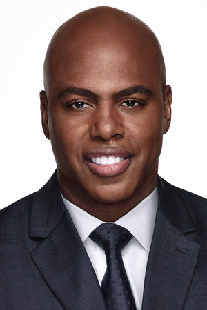 Kevin Frazier photo