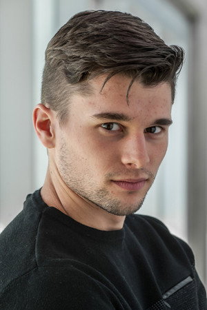 Photo of Guillaume Paquin from the Latest Netflix gallery