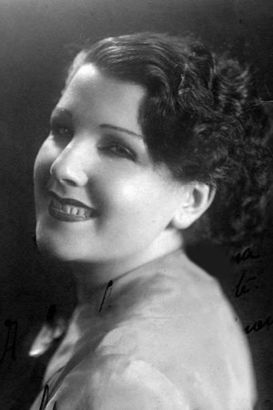 Photo of Azucena Maizani from the Latest Netflix gallery