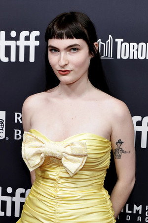 Photo of Ivy Wolk from the Latest Netflix gallery