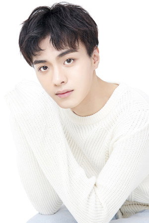 Photo of Zhang Wei Hang from the Latest Netflix gallery