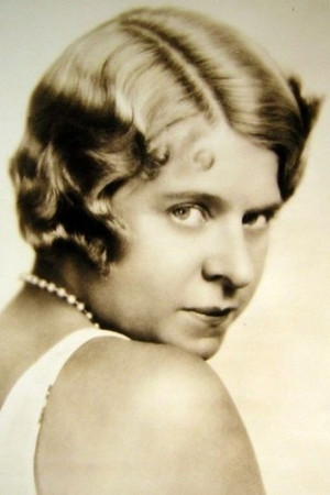 Daphne Pollard photo