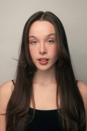 Photo of Ella Beatty from the Latest Netflix gallery