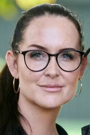 Stephanie 'Geggo' Karma Salvarli photo