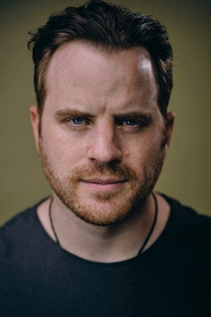 Photo of Robert Kazinsky from the Latest Netflix gallery