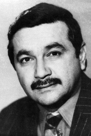 Photo of Ceyhun Mirzäyev from the Latest Netflix gallery