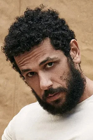 Photo of Amaury Lorenzo from the Latest Netflix gallery