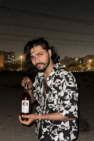 Photo of Ragav Vivek from the Latest Netflix gallery