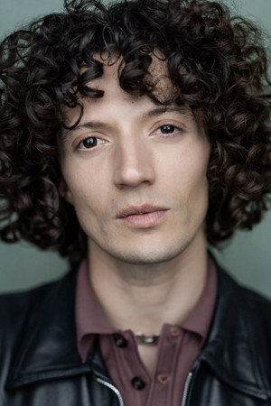 Photo of Lee Bridgman from the Latest Netflix gallery