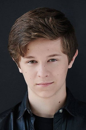 Photo of Graham Verchere from the Latest Netflix gallery