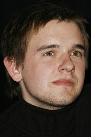 Photo of Michael Beran from the Latest Netflix gallery