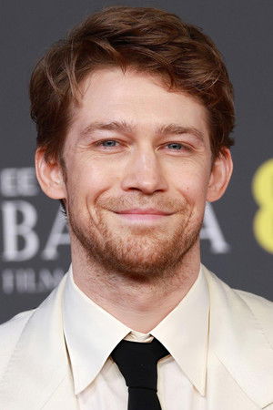 Joe Alwyn photo