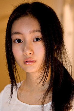 Shioli Kutsuna photo