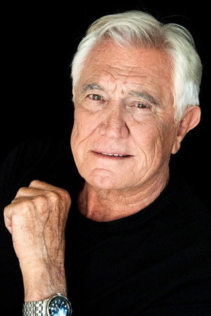 George Lazenby photo