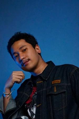 Photo of Yudhistira Bayu from the Latest Netflix gallery