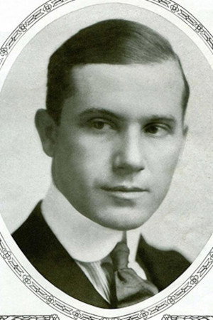 Photo of Eddie Lyons from the Latest Netflix gallery