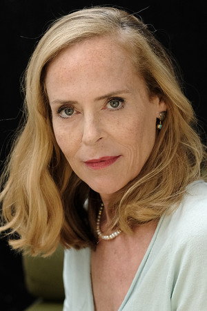 Photo of Isabelle Mann from the Latest Netflix gallery