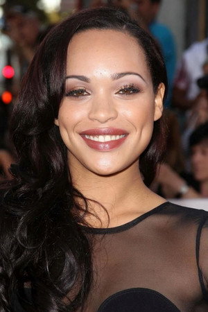 Cleopatra Coleman photo