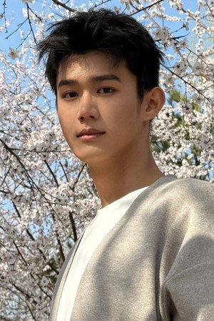 Photo of Sun Caizhen from the Latest Netflix gallery