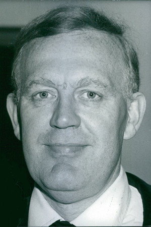 Joss Ackland photo