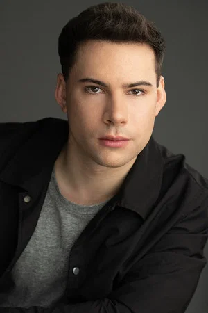 Photo of Zac Vran from the Latest Netflix gallery