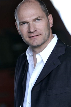 Photo of Nils Düwell from the Latest Netflix gallery