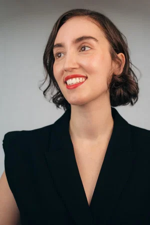 Photo of Shae Mostinckx from the Latest Netflix gallery