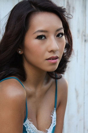 Photo of Iris Avalee from the Latest Netflix gallery