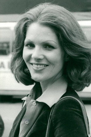 Hildegard Neil photo