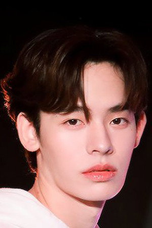 Suppakarn Jirachotikul photo