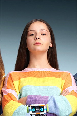 Photo of Maya Pipera from the Latest Netflix gallery