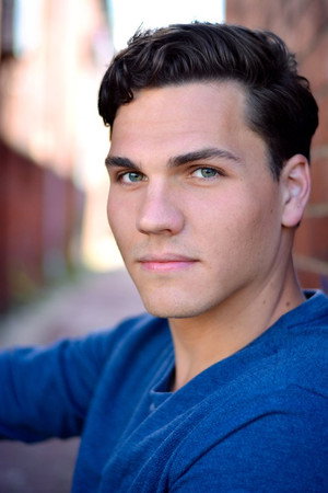 Photo of Ben Kindon from the Latest Netflix gallery