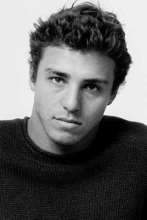 Tanner Zagarino photo