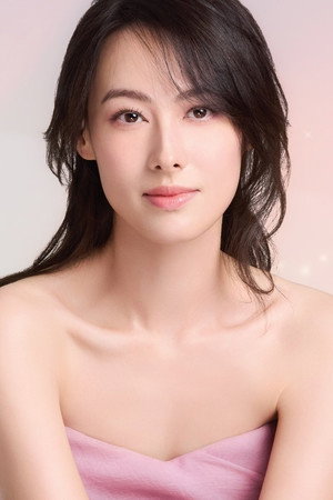 Photo of Isabella Leong Lok-Sze from the Latest Netflix gallery