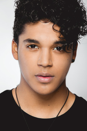 Benny Emmanuel photo