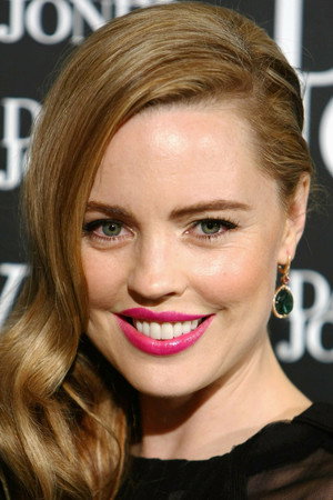 Melissa George photo