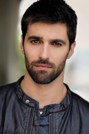 Osvaldo de León photo