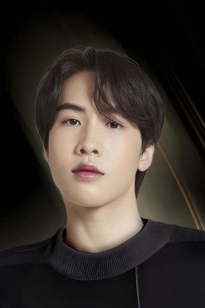 Photo of Paul Somphop Armartmoontree from the Latest Netflix gallery