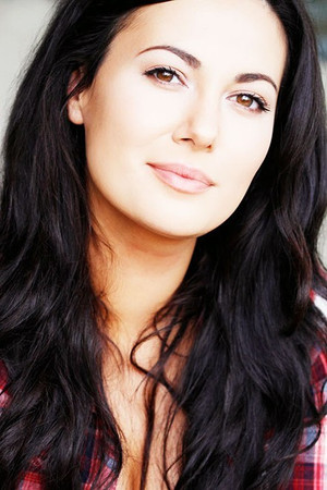 Yasmine Akram photo