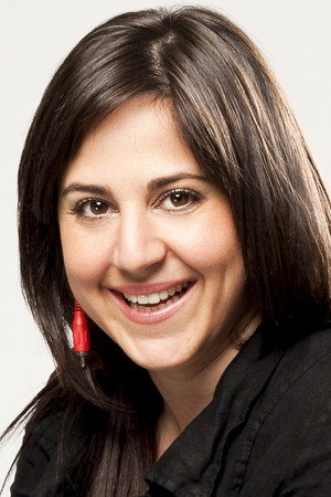 Photo of Mélanie Ghanimé from the Latest Netflix gallery