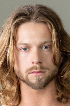 Photo of Austin Avery from the Latest Netflix gallery